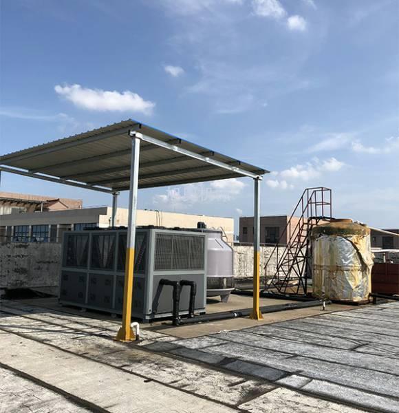 風冷螺桿冷水機現場